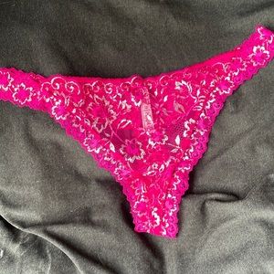💕3 dor $15💕 Victoria’s Secret Dream Angels thong XXL